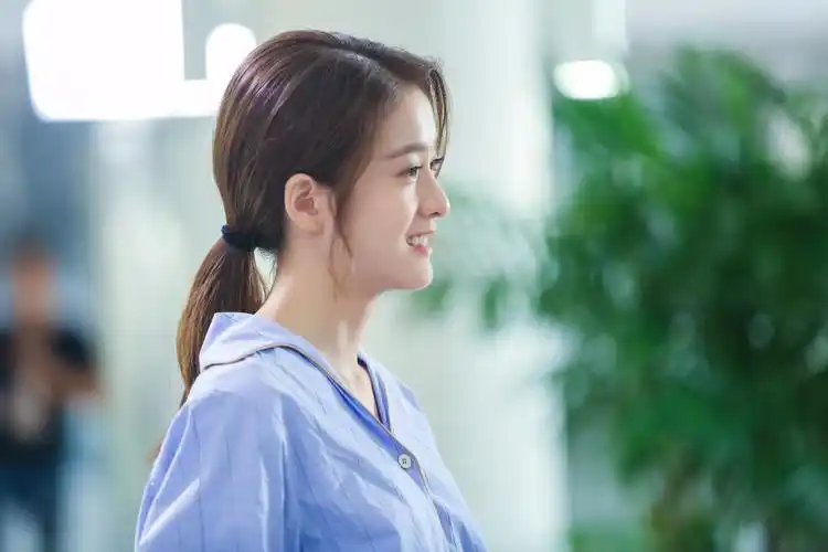 张雪迎《泡沫之夏》本周暖心收官 温柔升级观众不舍告别