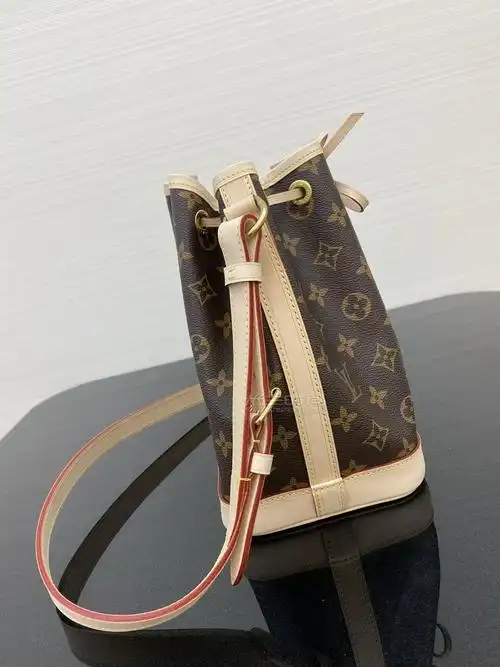 lv中古水桶包路易威登2019新款早春lvnoebb帆布单肩水桶女包尺寸价格