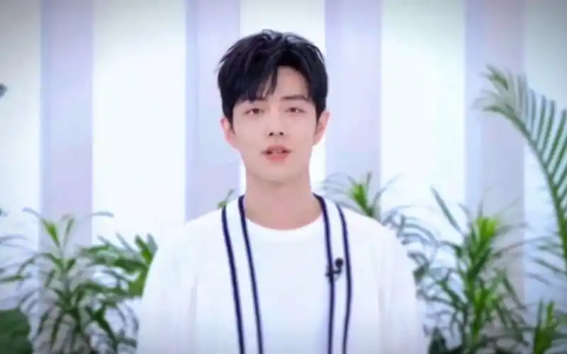 你的笑容如春日暖阳般温暖7815#治愈系笑容 #神仙颜值 #肖战隅田