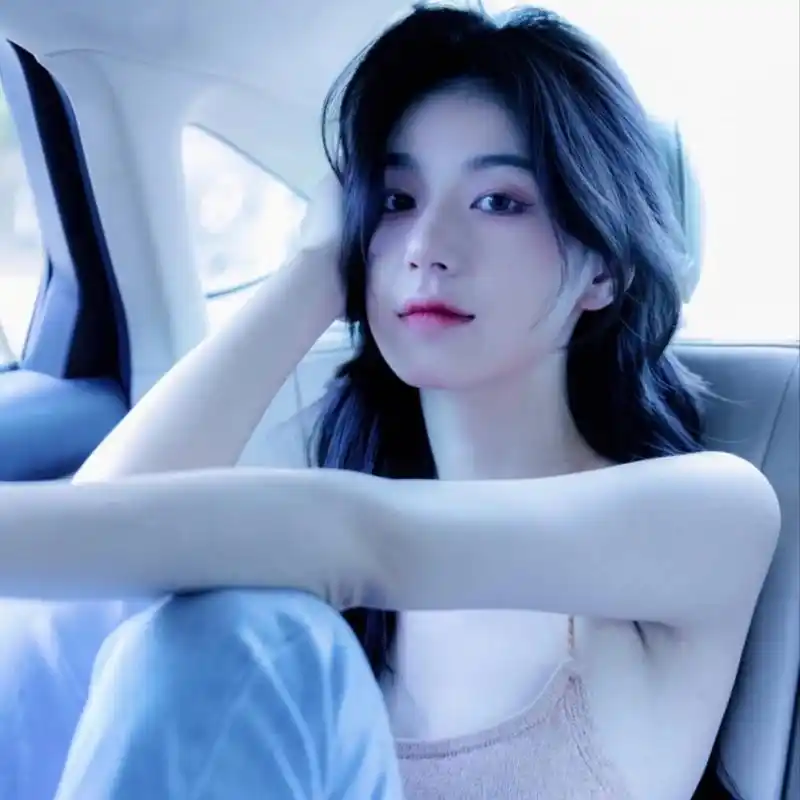 伤痛文学女主头像-清冷风女生头像