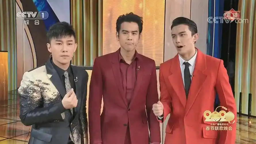 彭于晏出来后,给吴磊变出一打美女,原来吴磊2020新年愿望是脱单