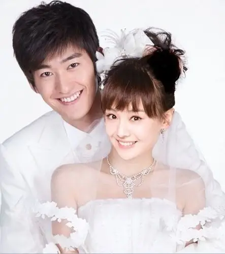 曝张翰郑爽大尺度激吻照 惊呆网友【16】