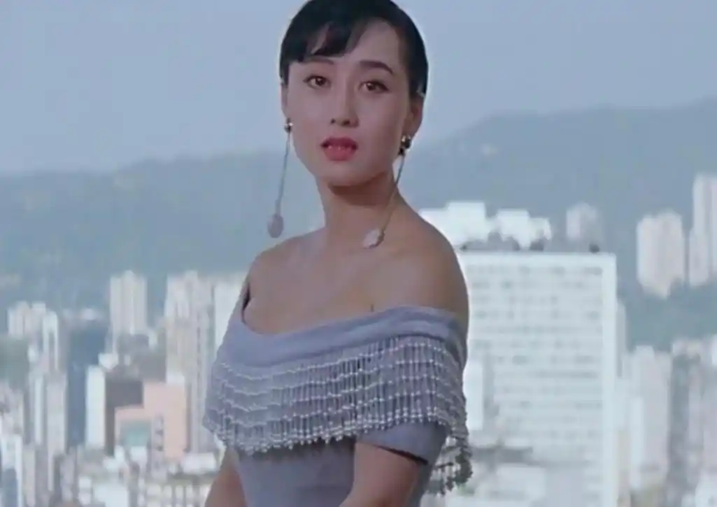 年轻时真的很美 利智