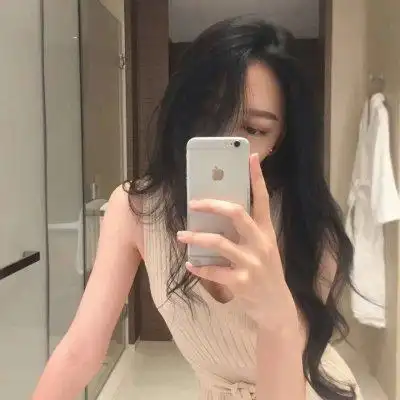 手机挡脸女生头像