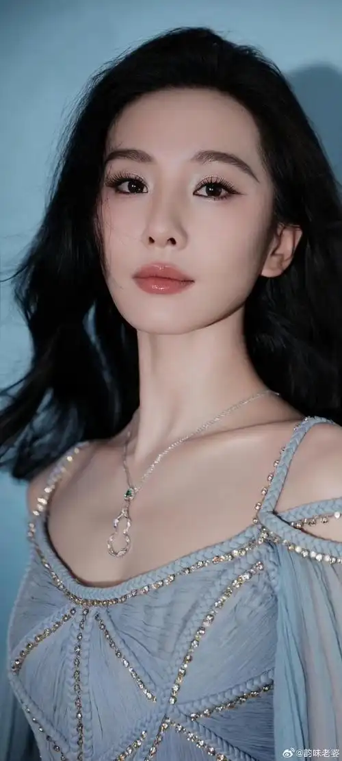 刘诗诗写真来啦!