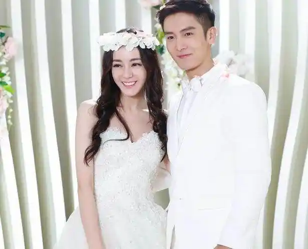 迪丽热巴的结婚照每个老公都好帅只有最后一个最般配