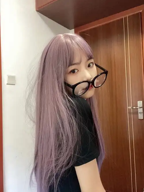 超显白发色推荐雾霾紫色#显白的发色