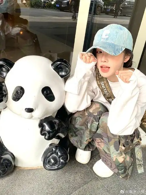 鞠婧祎##鞠婧祎日常机场照