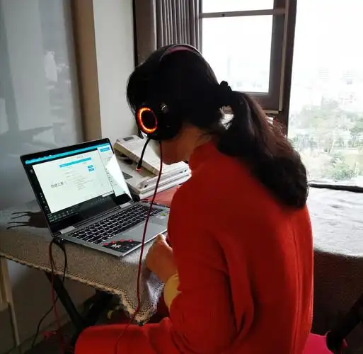 深技大云开学老师主播上线啦