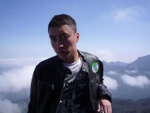 付滃_演员_作品_个人资料_简历_生日_经历_留言 - 酷乐米