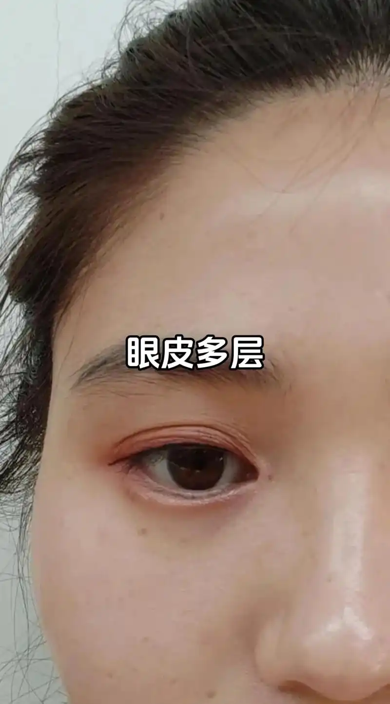 这种面相的人也是容易出现烂桃花的几率,较常人要高很多.