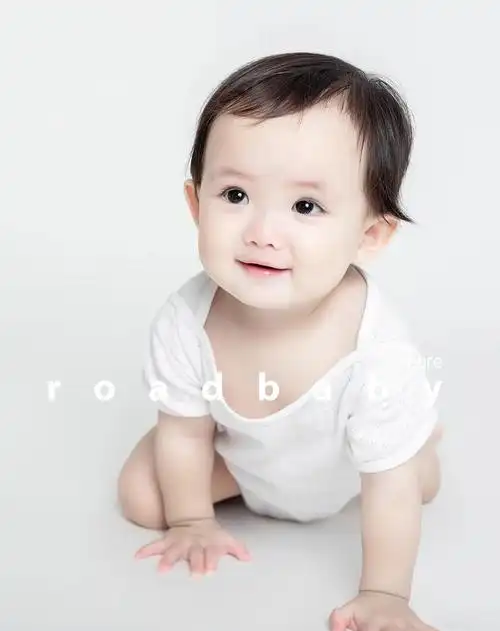 新款大眼睛萌娃画报女宝宝图片墙贴婴儿照片海报孕妇漂亮女孩宝宝