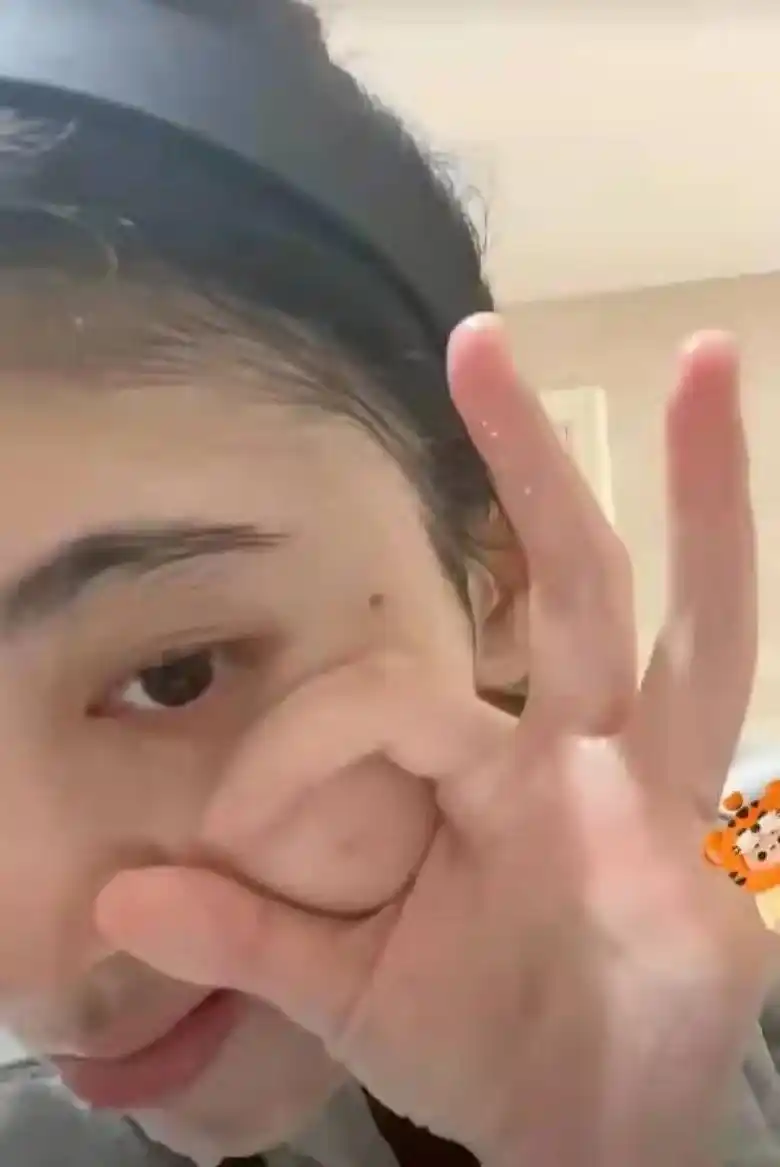 鞠婧祎素颜照,卸妆后肌肤无瑕疵,不愧是"四千年美女"