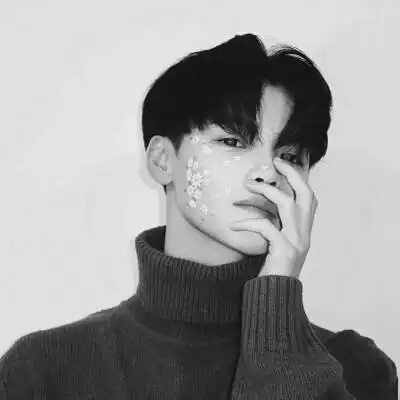 情头 情侣 单人一人一张黑白_情侣头像_头像屋