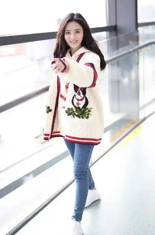 身高只有一米五几的6位女明星,一个比一个红,谁最出乎意料?