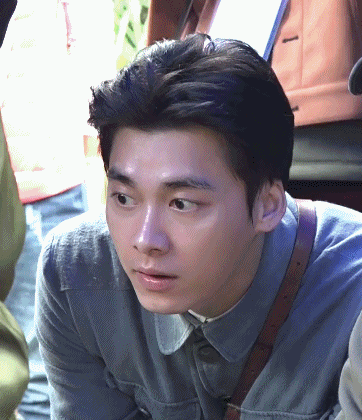 [李易峰][新闻]170729 《建军大业》公开纪录片 李易峰元气满满获众