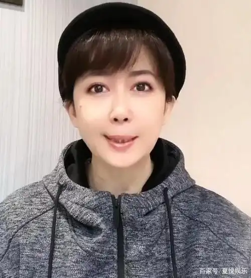 51岁孟庭苇近况曝光,五官方面僵硬,疑似整容后遗症!