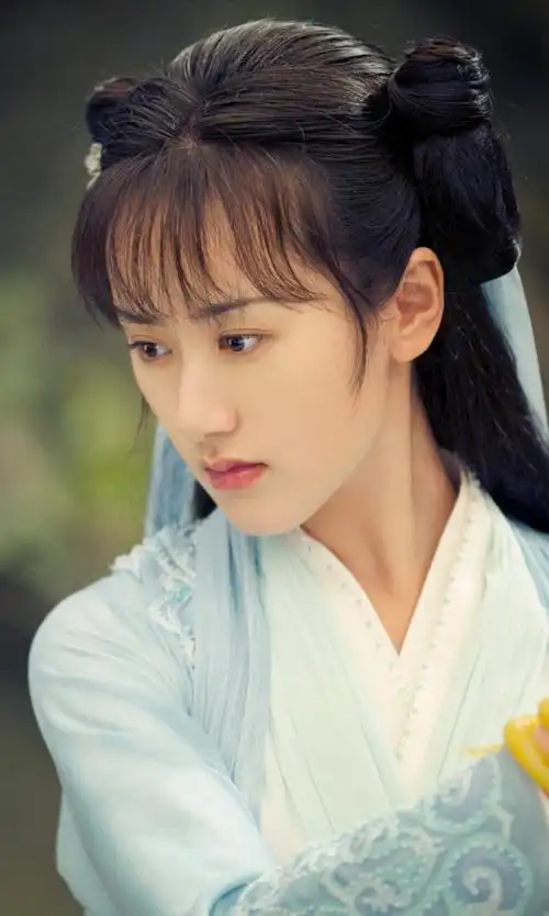 《琉璃》褚璇玑