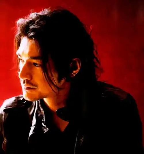 颜值巅峰时期的金城武,横扫整个亚洲!