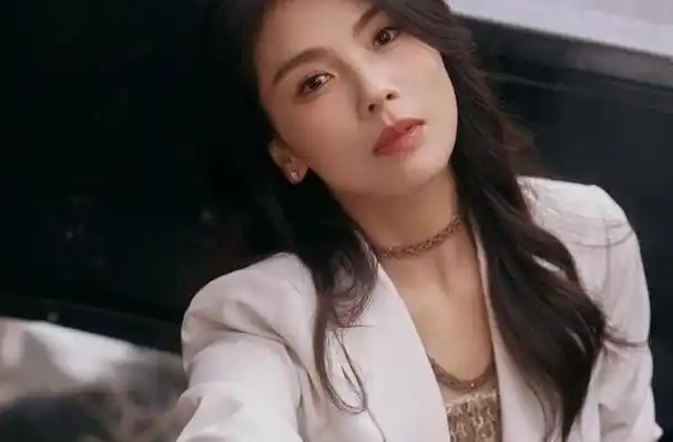 善恶终有报!45岁刘涛"私交混乱",如今已活成了一个"笑话"