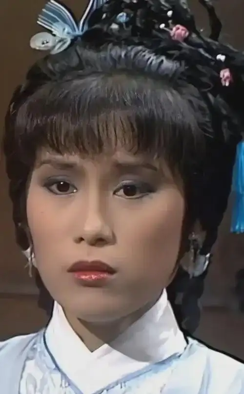 射雕英雄传都是情敌为何黄蓉对穆念慈和华筝的态度不同