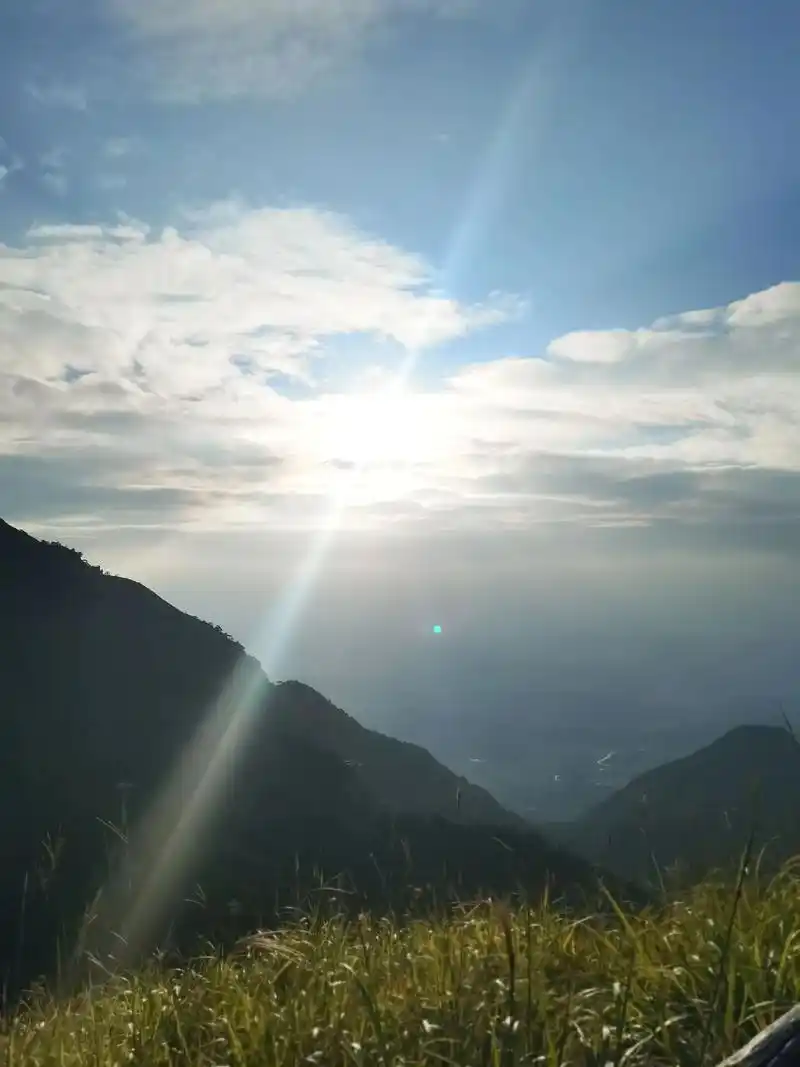 武功山朝朝暮暮.