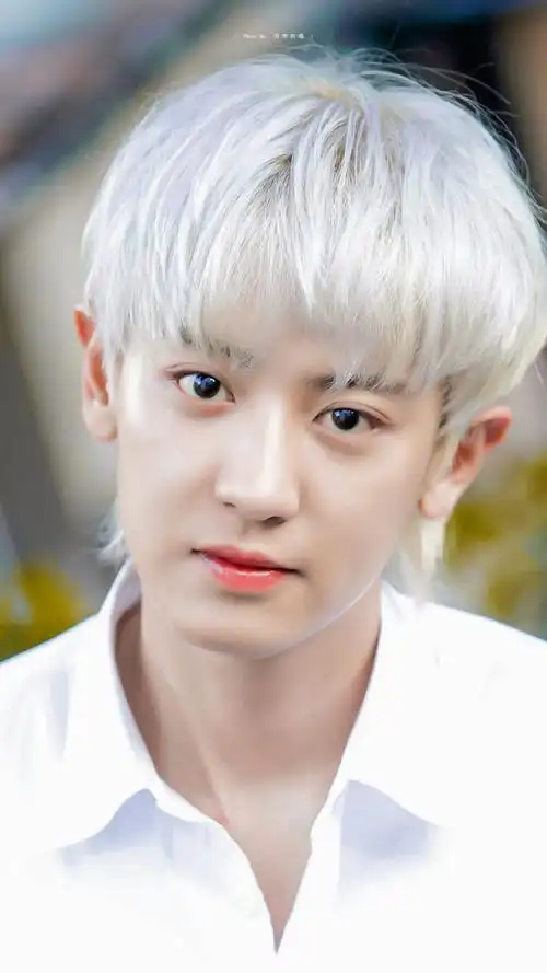 朴灿烈 深情且冷漠的金发审判者