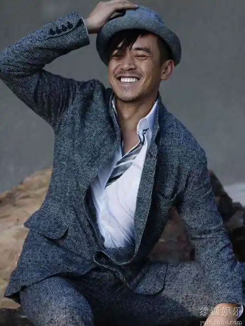 王学兵忙里偷闲 赴京为《越光宝盒》配音