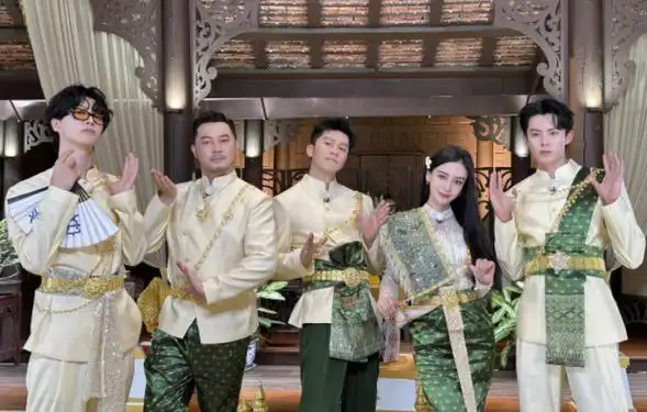 奔跑吧兄弟|跑男大合照,宋雨琪c位,baby靠边站,蔡徐坤窘境体现得淋漓