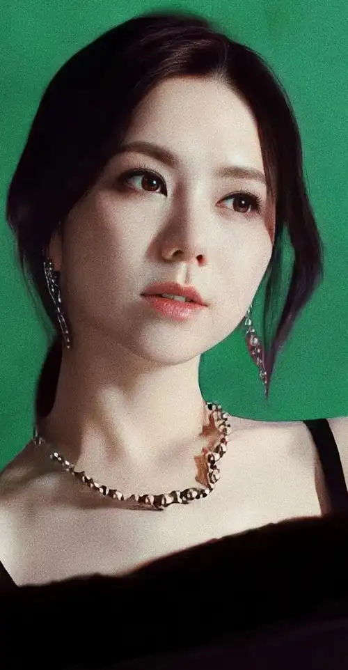 g·e·m——邓紫棋全图写真合集