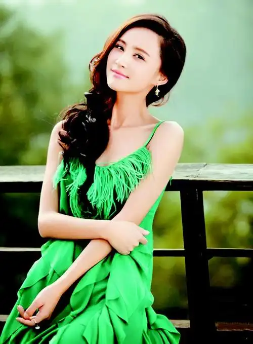 张歆艺微博"告白"前夫