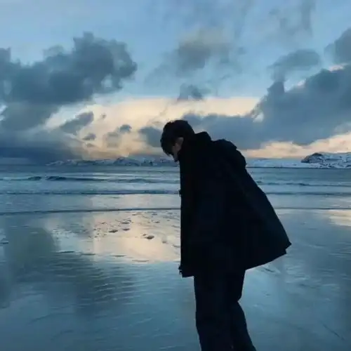 男生头像|个性又帅气的不露脸背影头像 落日风景头像