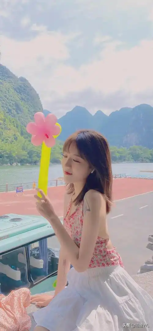 抖音超火的高清壁纸:网红女神