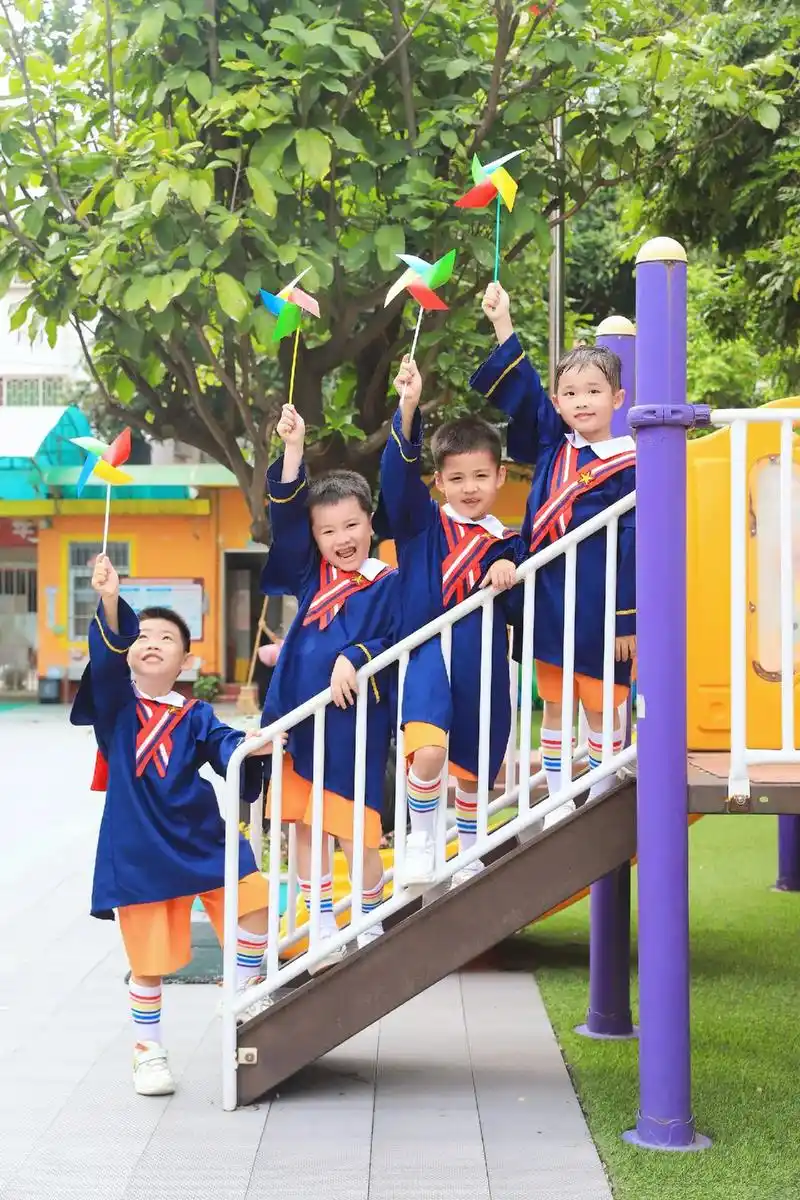 幼儿园毕业照.恭喜我的男孩 幼儿园毕业了95 人生中的第一次 - 抖音