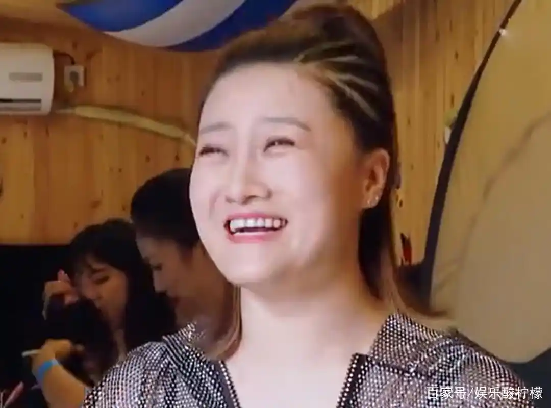 葛珊珊哭送于月仙之后,改换名字宣传节目,接受林更新"求婚"