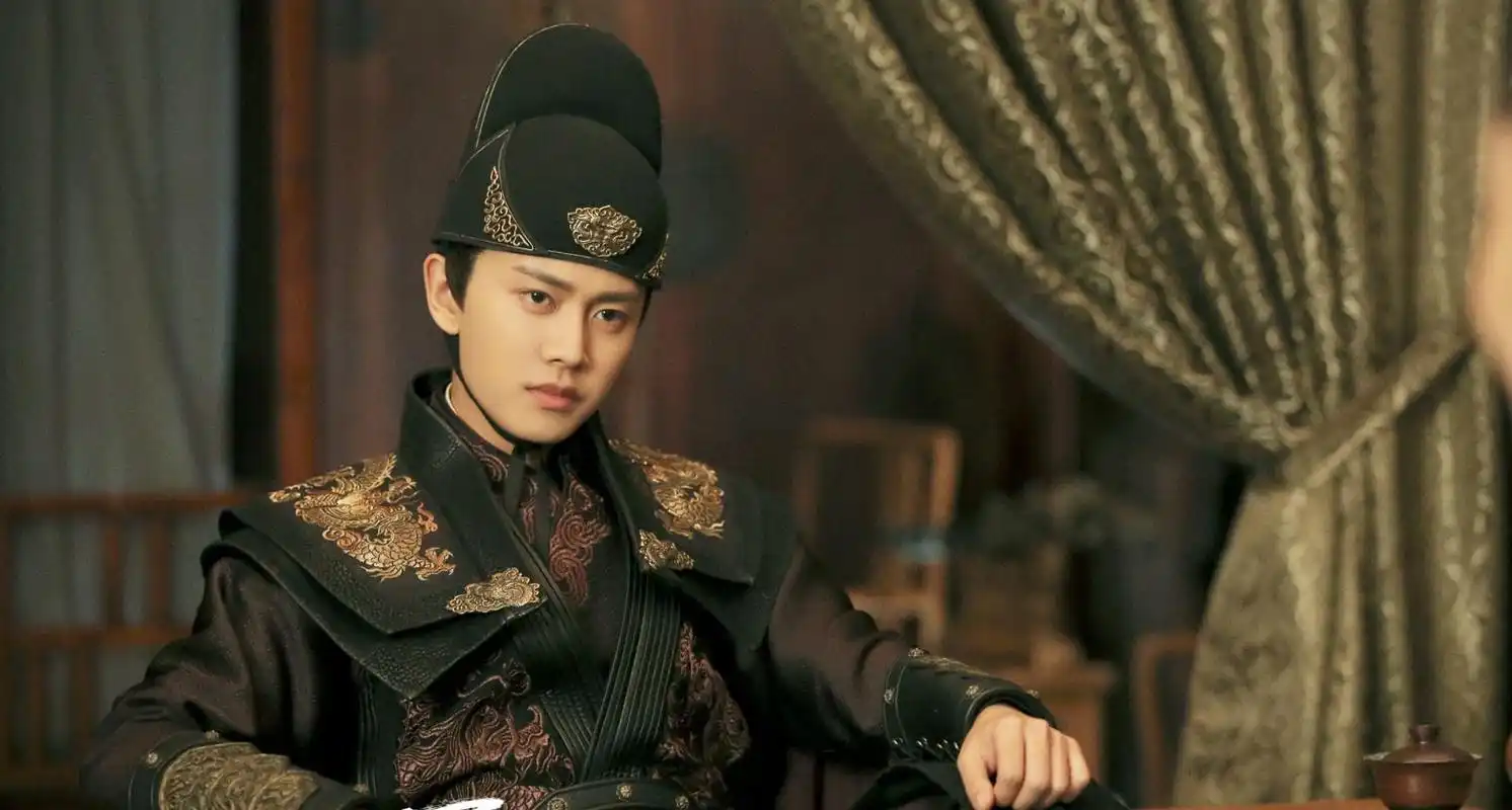 电视剧锦衣之下明日开播任嘉伦献唱片尾曲