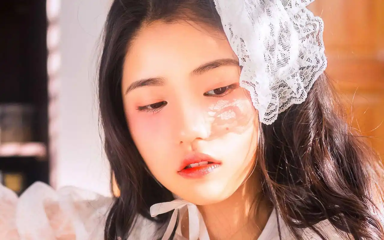 首页 桌面壁纸 美女壁纸 娇嫩甜美少女唯美高清写真图片壁纸 (3/ 14)