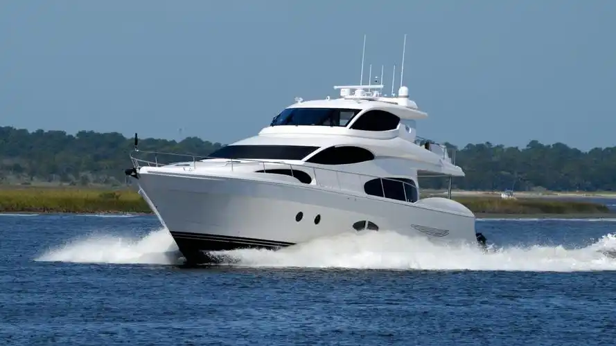 高清豪华游艇图片(4/14)