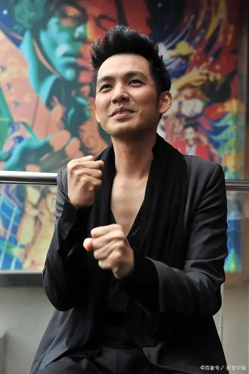 无论如何,钟汉良离婚事件已经成为了娱乐圈的一大热点话题.