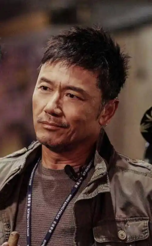 五个老当益壮的男明星,年过花甲没老人味,脸上的褶子都识趣_年纪