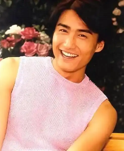 回顾胡兵暗恋瞿颖30年曾被母亲催婚53岁仍帅气且孤独一人