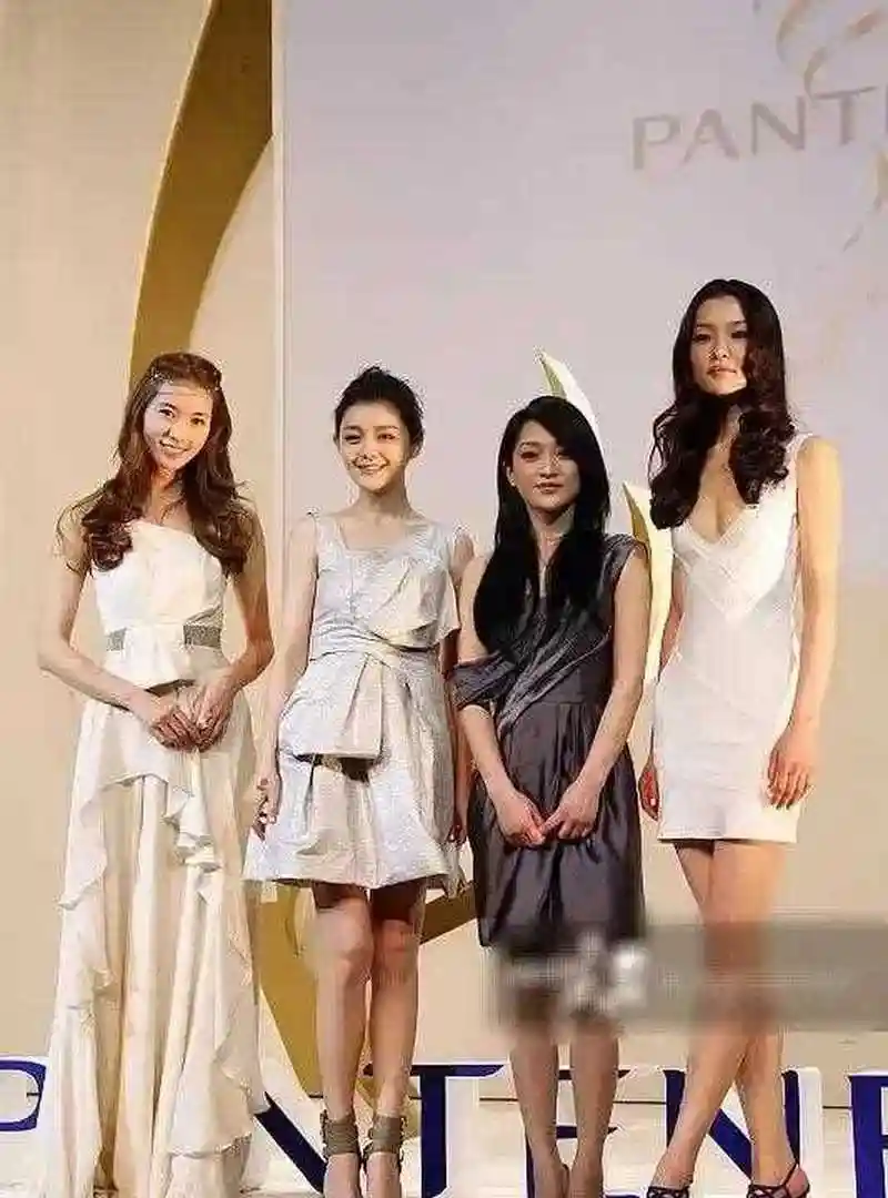 周迅的身高(周迅的身高体重是多少斤)