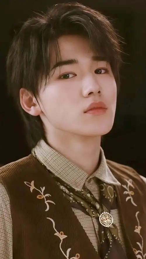 宋亚轩快穿霸道总裁爱上我