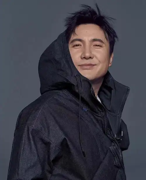 沈腾拍戏4年,狂捞100亿:"学会不要脸以后,我活得舒服多了!