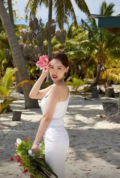 马蓉近照曝光,面容憔悴身材发福,网友:自作自受罢了!