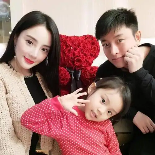 离婚后,贾乃亮有翻天覆地的变化,这种婚后"整容"现象引人深思