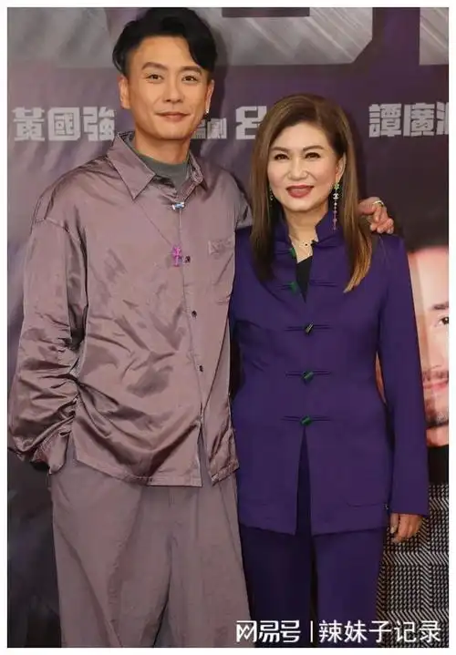 黄宗泽与绯闻女友首度合作,夫妻档上演亲热戏,尴尬一笔抹成灰|宣萱