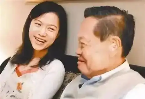 翁帆产下一子四岁照片杨振宁和翁帆的孩子