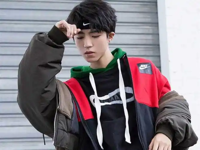 王俊凯不帅为什么红呢 王俊凯为什么长得那么好看