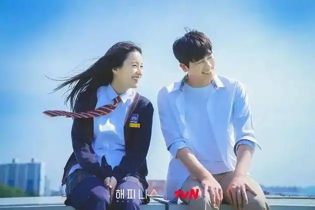 韩孝周|赵寅成|李钟硕|女演员_网易订阅